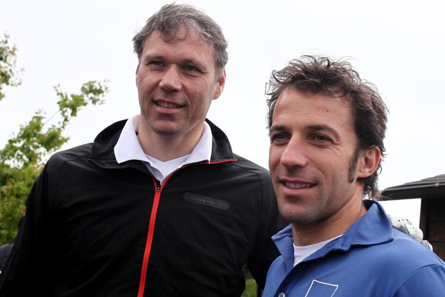 Con Alessandro Del Piero a un torneo di golf, la sua grande passione. LaPresse